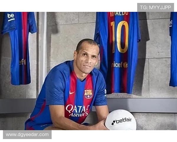 足球界五大顶尖球星表现分析与未来发展趋势预测